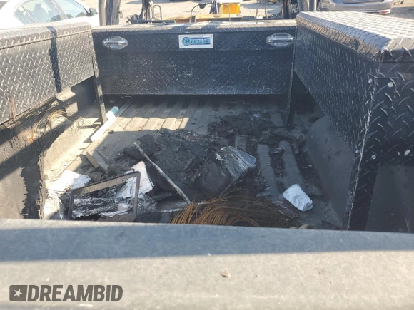2017 Ram 1500 с VIN 3C6JR6DM3HG550804, выставлен на аукционе Copart как лот 77777183 с пробегом Не указан миль и На запчасти • Non repairable. История ставок и продаж доступна на DreamBid. Изображение 10.