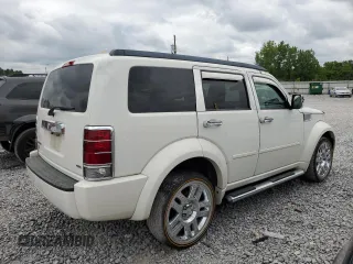 2007 Dodge Nitro R/T z VIN 1D8GT58657W723623, wystawiony jako Copart lot #58917835 z przebiegiem 131 362 mil mil oraz Szkoda całkowita • Salvage title. Historia ofert i sprzedaży dostępna na DreamBid. Obrazek 3.