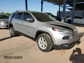 2018 Jeep Cherokee Latitude Plus with VIN 1C4PJMLX3JD578101, listed as a Copart auction lot 60707715 with 110,867 mi miles and Salvage title. Bid and sale history available at DreamBid. Image 4.