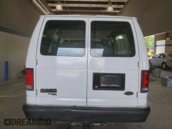 2008 Ford Econoline Passenger XL с VIN 1FBSS31L58DB04487, выставлен на аукционе Copart как лот 55403505 с пробегом 130 327 миль миль и Списание • Salvage title. История ставок и продаж доступна на DreamBid. Изображение 6.