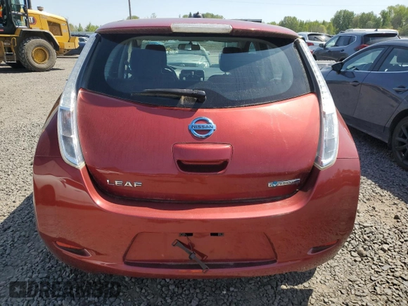 2013 Nissan LEAF SV with VIN 1N4AZ0CP1DC404079, listed as a Copart auction lot 54011245 with 76,944 mi miles and Clean Title. Bid and sale history available at carsss.com. Image 6.