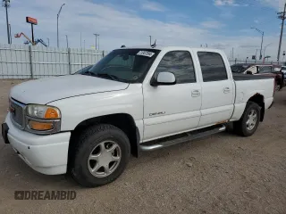2005 GMC Sierra Denali z VIN 2GTEK63N551215749, wystawiony jako Copart lot #71357594 z przebiegiem 183 483 mil mil oraz Szkody całkowita. Historia ofert i sprzedaży dostępna na DreamBid. Obrazek 1.