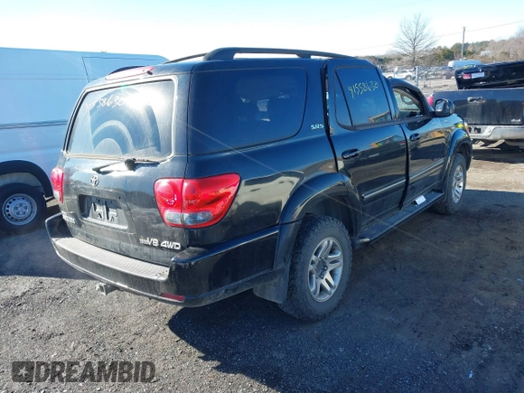 2005 Toyota Sequoia SR5 with VIN 5TDBT44A35S246264, listed as a IAAI auction lot 41558630 with 149,548 mi miles and . Bid and sale history available at DreamBid. Image 4.