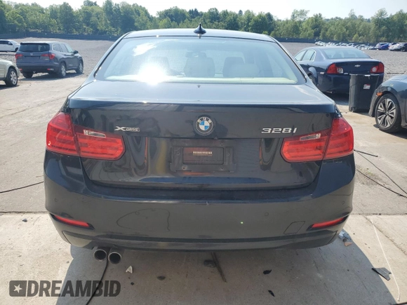 2015 BMW 3 Series 328i xDrive с VIN WBA3B5G56FNS14988, выставлен на аукционе Copart как лот 60500875 с пробегом 136 334 миль миль и Списание • Salvage title. История ставок и продаж доступна на DreamBid. Изображение 6.