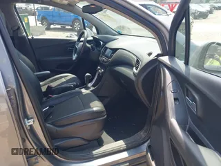 2020 Chevrolet Trax LT with VIN 3GNCJPSBXLL275553, listed as a IAAI auction lot 42244910 with 79,130 mi miles and . Bid and sale history available at DreamBid. Image 5.