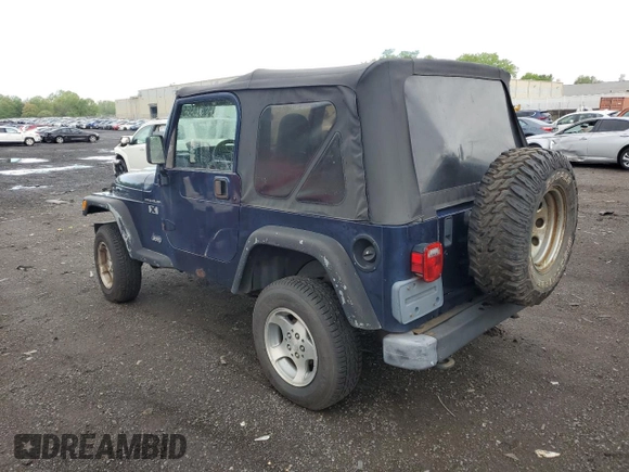 2002 Jeep Wrangler X z VIN 1J4FA39S32P767598, wystawiony jako Copart lot #55974555 z przebiegiem 177 793 mil mil oraz Czysty tytuł • Clean title. Historia ofert i sprzedaży dostępna na DreamBid. Obrazek 2.