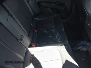 2022 Kia K5 GT-Line z VIN 5XXG64J23NG156401, wystawiony jako IAAI lot #42051123 z przebiegiem 71 853 mil mil oraz . Historia ofert i sprzedaży dostępna na DreamBid. Obrazek 8.