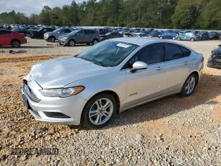 2018 Ford Fusion SE with VIN 3FA6P0LU7JR261072, listed as a Copart auction lot 48923945 with 148,839 mi miles and Salvage Title. Bid and sale history available at DreamBid. Image 1.