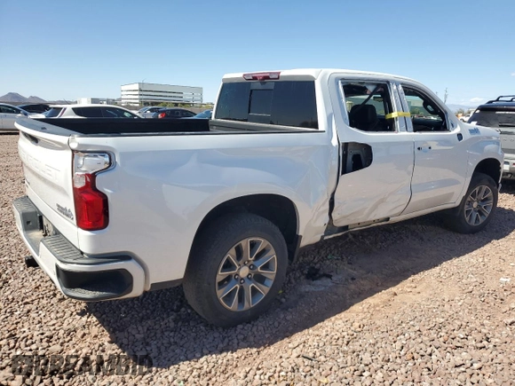 2022 Chevrolet Silverado 1500 High Country with VIN 1GCUYHEL3NZ116548, listed as a Copart auction lot 49336275 with 96,955 mi miles and Salvage Title. Bid and sale history available at DreamBid. Image 3.