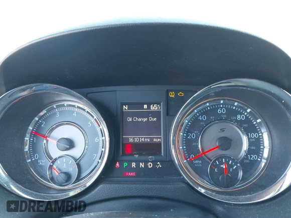 2014 Chrysler Town & Country S with VIN 2C4RC1HG2ER191665, listed as a IAAI auction lot 41874528 with 161,014 mi miles. Bid and sale history available at carsss.com. Image 7.