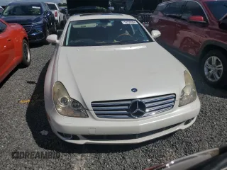 2006 Mercedes-Benz CLS-Class with VIN WDDDJ75X86A077348, listed as a Copart auction lot 74770304 with 0 mi miles and Salvage Title. Bid and sale history available at carsss.com. Image 5.