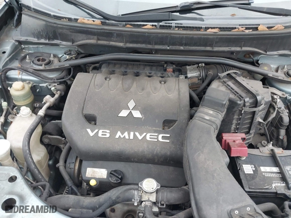 2007 Mitsubishi Outlander ES with VIN JA4MS31X37U015596, listed as a IAAI auction lot 41439500 with 288,701 mi miles. Bid and sale history available at carsss.com. Image 10.