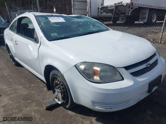 2010 Chevrolet Cobalt LS with VIN 1G1AB1F5XA7212851, listed as a IAAI auction lot 41821446 with 121,801 mi miles. Bid and sale history available at carsss.com. Image 1.