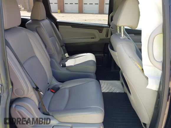 2019 Honda Odyssey EX-L with VIN 5FNRL6H76KB005145, listed as a IAAI auction lot 42075781 with 115,599 mi miles. Bid and sale history available at carsss.com. Image 8.