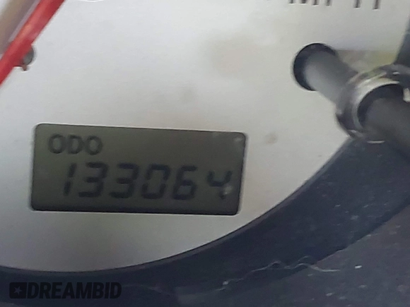 2000 Toyota MR2 z VIN JTDFR3207Y0021485, wystawiony jako IAAI lot #42281031 z przebiegiem 133 064 mil mil oraz . Historia ofert i sprzedaży dostępna na DreamBid. Obrazek 15.