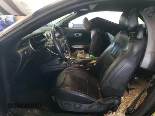 2021 Ford Mustang GT Premium z VIN 1FATP8FF4M5136486, wystawiony jako Copart lot #63325035 z przebiegiem 34 873 mil mil oraz Szkoda całkowita • Salvage title. Historia ofert i sprzedaży dostępna na DreamBid. Obrazek 7.