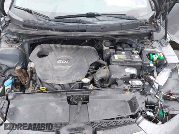 2017 Hyundai Veloster with VIN KMHTC6AD4HU309625, listed as a IAAI auction lot 41933497 with 184,632 mi miles. Bid and sale history available at carsss.com. Image 10.