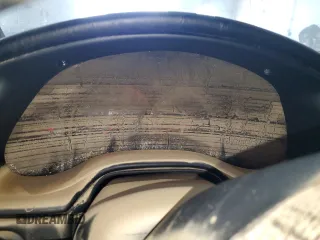 2003 Chevrolet Corvette z VIN 1G1YY22G835112367, wystawiony jako Copart lot #47726375 z przebiegiem Nie podano mil oraz Szkody całkowita. Historia ofert i sprzedaży dostępna na DreamBid. Obrazek 9.