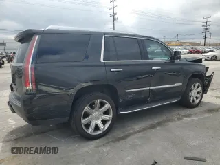 2019 Cadillac Escalade Luxury z VIN 1GYS4BKJXKR332356, wystawiony jako Copart lot #51145745 z przebiegiem 117 398 mil mil oraz Szkody całkowita. Historia ofert i sprzedaży dostępna na DreamBid. Obrazek 3.