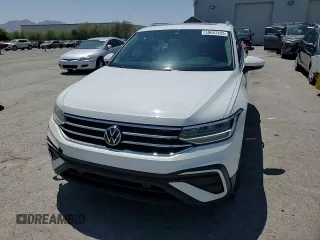2022 Volkswagen Tiguan SE with VIN 3VV3B7AX0NM033243, listed as a Copart auction lot 59687425 with 42,841 mi miles and Salvage title. Bid and sale history available at DreamBid. Image 14.