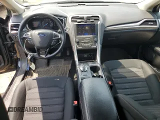 2020 Ford Fusion SE with VIN 3FA6P0T94LR247709, listed as a Copart auction lot 59263695 with 45,392 mi miles and Salvage title. Bid and sale history available at DreamBid. Image 8.