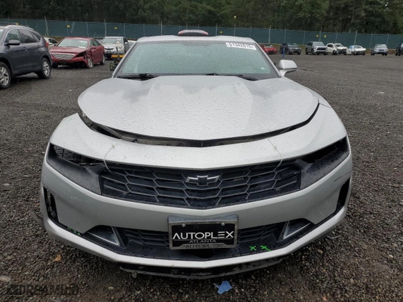 2019 Chevrolet Camaro 1LT with VIN 1G1FB1RS9K0151302, listed as a Copart auction lot 51342015 with 92,483 mi miles and Salvage Title. Bid and sale history available at carsss.com. Image 5.