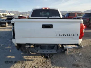 2014 Toyota Tundra SR z VIN 5TFRM5F16EX071937, wystawiony jako Copart lot #50845275 z przebiegiem 215 049 mil mil oraz Szkoda całkowita • Salvage title. Historia ofert i sprzedaży dostępna na DreamBid. Obrazek 6.