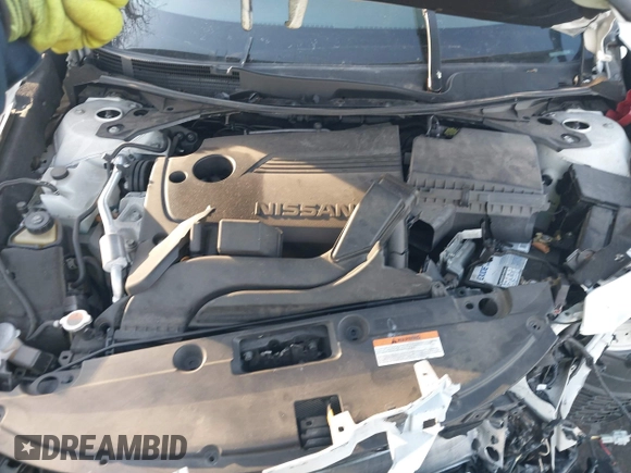 2018 Nissan Altima 2.5 S with VIN 1N4AL3AP2JC225714, listed as a IAAI auction lot 41200103 with 34,126 mi miles. Bid and sale history available at carsss.com. Image 10.