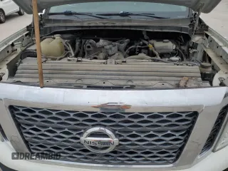 2016 Nissan Titan Platinum Reserve z VIN 1N6BA1F21GN513109, wystawiony jako Copart lot #64840434 z przebiegiem 94 263 mil mil oraz Czysty tytuł • Clean title. Historia ofert i sprzedaży dostępna na DreamBid. Obrazek 11.