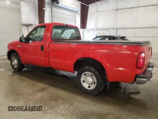 2005 Ford F-250 XL with VIN 1FTNF20565EA93144, listed as a Copart auction lot 62291085 with 131,720 mi miles and Salvage title. Bid and sale history available at DreamBid. Image 2.