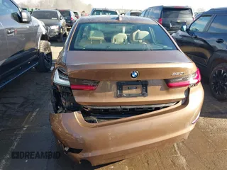 2019 BMW 3 Series 330i with VIN WBA5R1C56KAK08371, listed as a IAAI auction lot 41671953 with 52,433 mi miles and . Bid and sale history available at DreamBid. Image 6.