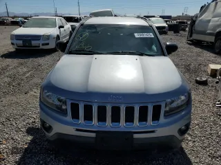 2017 Jeep Compass Sport with VIN 1C4NJCBA7HD123891, listed as a Copart auction lot 43081425 with 93,238 mi miles and Salvage Title. Bid and sale history available at carsss.com. Image 5.