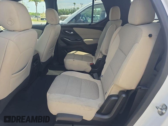 2022 Chevrolet Traverse LT Cloth with VIN 1GNERGKW2NJ168866, listed as a IAAI auction lot 42185629 with 96,609 mi miles. Bid and sale history available at carsss.com. Image 1.