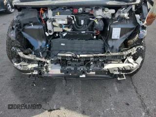 2024 Tesla Cybertruck Cyberbeast z VIN 7G2CEHEE4RA036882, wystawiony jako Copart lot #87403874 z przebiegiem 734 mil mil oraz Szkoda całkowita • Salvage title. Historia ofert i sprzedaży dostępna na DreamBid. Obrazek 11.