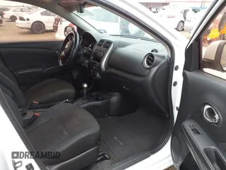2013 Nissan Versa SV z VIN 3N1CN7AP0DL824093, wystawiony jako IAAI lot #41962416 z przebiegiem 132 846 mil mil oraz . Historia ofert i sprzedaży dostępna na DreamBid. Obrazek 5.