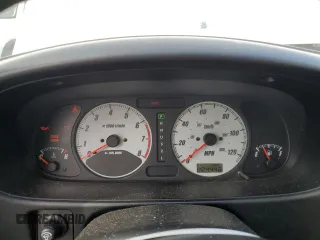 2001 Isuzu Rodeo z VIN 4S2CK57W614340766, wystawiony jako Copart lot #73891524 z przebiegiem 124 446 mil mil oraz Nie do naprawy. Historia ofert i sprzedaży dostępna na DreamBid. Obrazek 9.