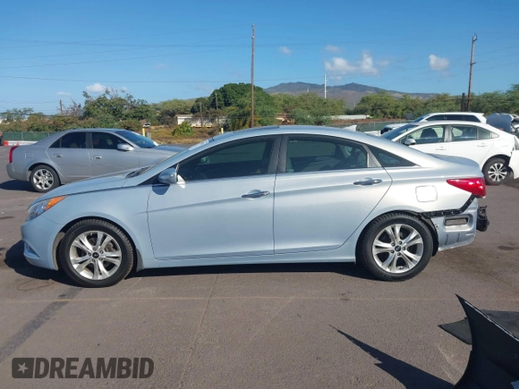 2013 Hyundai Sonata Limited with VIN 5NPEC4AC8DH532358, listed as a IAAI auction lot 41189414 with 61,069 mi miles and . Bid and sale history available at DreamBid. Image 15.