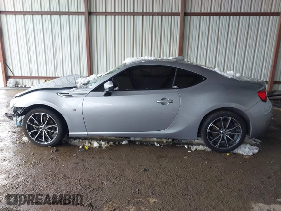 2019 Toyota 86 with VIN JF1ZNAA17K8703658, listed as a IAAI auction lot 41302318 with 47,132 mi miles. Bid and sale history available at carsss.com. Image 14.