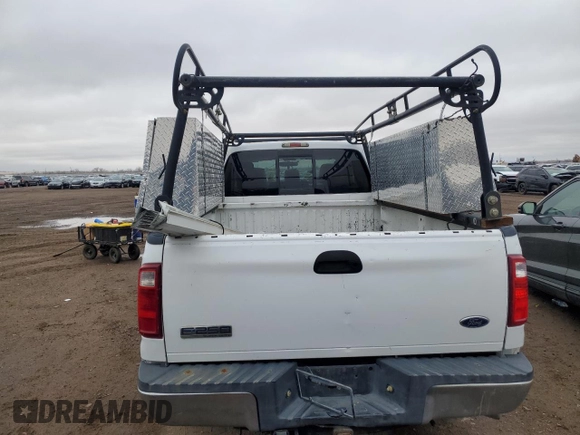 2011 Ford F-250 XL with VIN 1FT7X2BT7BEC61872, listed as a Copart auction lot 47992895 with 221,291 mi miles and Clean Title. Bid and sale history available at DreamBid. Image 6.