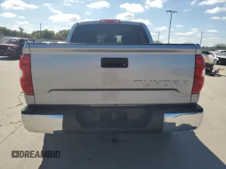 2018 Toyota Tundra 2WD SR5 with VIN 5TFEM5F13JX126658, listed as a Copart auction lot 71822634 with 75,477 mi miles and Clean Title. Bid and sale history available at carsss.com. Image 6.