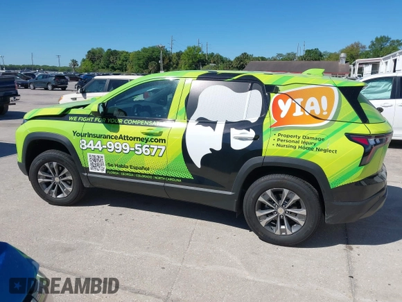 2025 Chevrolet Equinox FWD LT with VIN 3GNAXHEGXSL132345, listed as a IAAI auction lot 41822151 with 13,743 mi miles and . Bid and sale history available at DreamBid. Image 14.