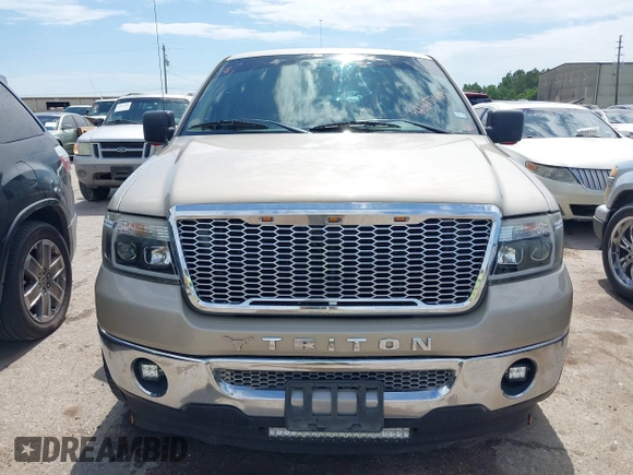 2008 Ford F-150 XLT with VIN 1FTPW12VX8FA91900, listed as a IAAI auction lot 42455455 with 329,039 mi miles and . Bid and sale history available at DreamBid. Image 12.