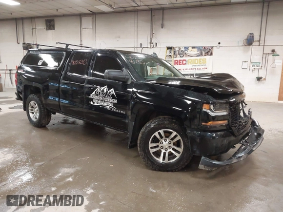 2017 Chevrolet Silverado 1500 Custom with VIN 1GCVKPEC2HZ331214, listed as a IAAI auction lot 40228283 with 132,407 mi miles. Bid and sale history available at carsss.com. Image 1.