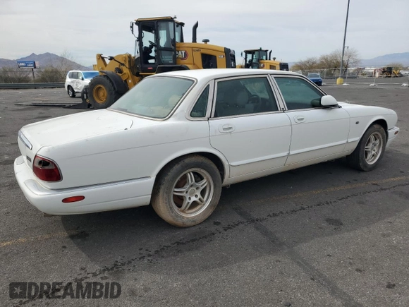 1999 Jaguar XJ with VIN SAJHX1048XC861105, listed as a Copart auction lot 50108225 with Not provided miles and Clean title. Bid and sale history available at DreamBid. Image 3.
