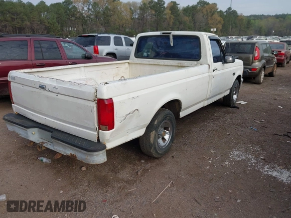 1994 Ford F-150 with VIN 2FTEF15Y9RCA81157, listed as a IAAI auction lot 41897886 with 308,874 mi miles. Bid and sale history available at carsss.com. Image 4.