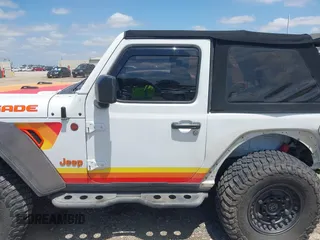 2018 Jeep Wrangler Sport with VIN 1C4GJXAN8JW302519, listed as a IAAI auction lot 42331871 with 51,639 mi miles and . Bid and sale history available at DreamBid. Image 14.