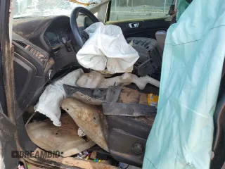 2018 Ford EcoSport SE z VIN MAJ3P1TE9JC232205, wystawiony jako Copart lot #42416465 z przebiegiem Nie podano mil oraz Nie do naprawy • Non repairable. Historia ofert i sprzedaży dostępna na DreamBid. Obrazek 7.