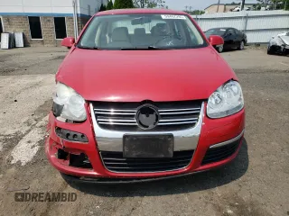 2010 Volkswagen Jetta SE with VIN 3VWRZ7AJ4AM059304, listed as a Copart auction lot 59497295 with 114,957 mi miles and Salvage title. Bid and sale history available at DreamBid. Image 5.