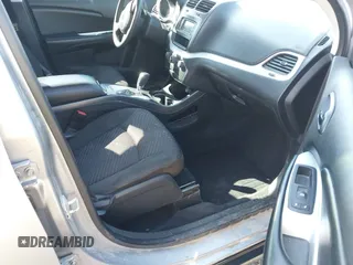 2019 Dodge Journey SE Value with VIN 3C4PDCAB3KT746548, listed as a IAAI auction lot 40202083 with 150,699 mi miles and . Bid and sale history available at DreamBid. Image 5.