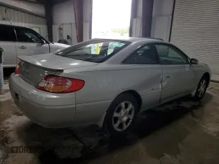 2003 Toyota Solara SE z VIN 2T1CF22P43C602511, wystawiony jako Copart lot #56197715 z przebiegiem 86 921 mil mil oraz Szkoda całkowita • Salvage title. Historia ofert i sprzedaży dostępna na DreamBid. Obrazek 3.